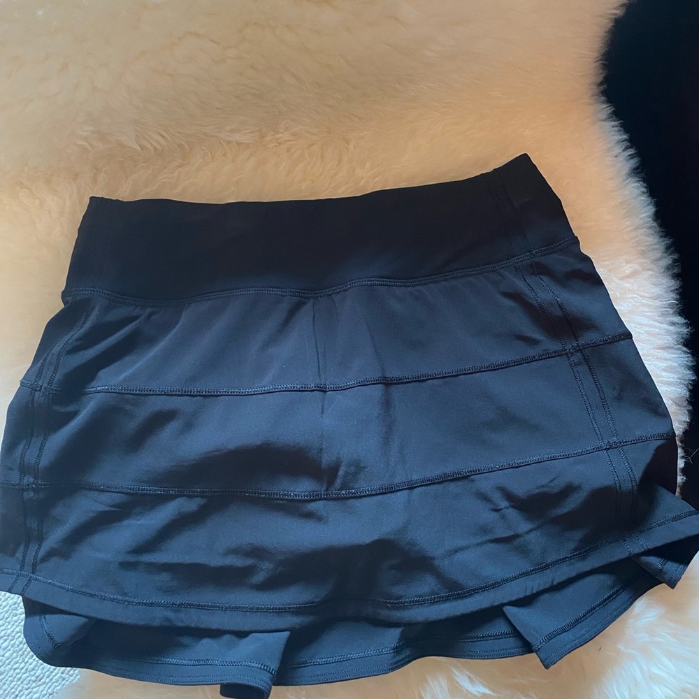 Black Lululemon Pace Rival Tennis Golf Skirt size 2